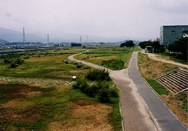 府営公園（石川河川公園）