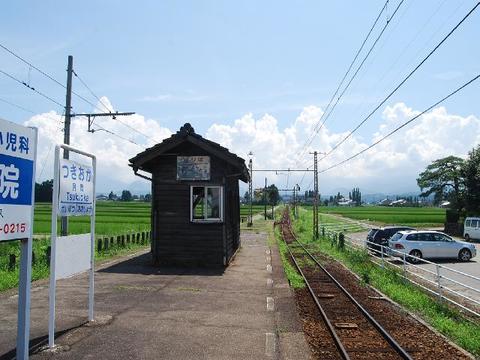 富山地方鉄道　月岡駅