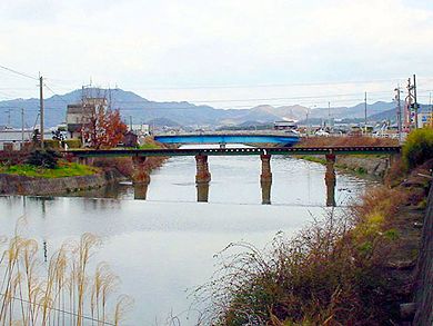 ことでんの鉄橋(三木町)